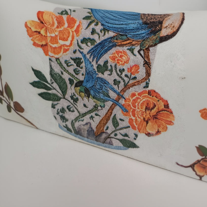 Azulejo jarrón de porcelana II