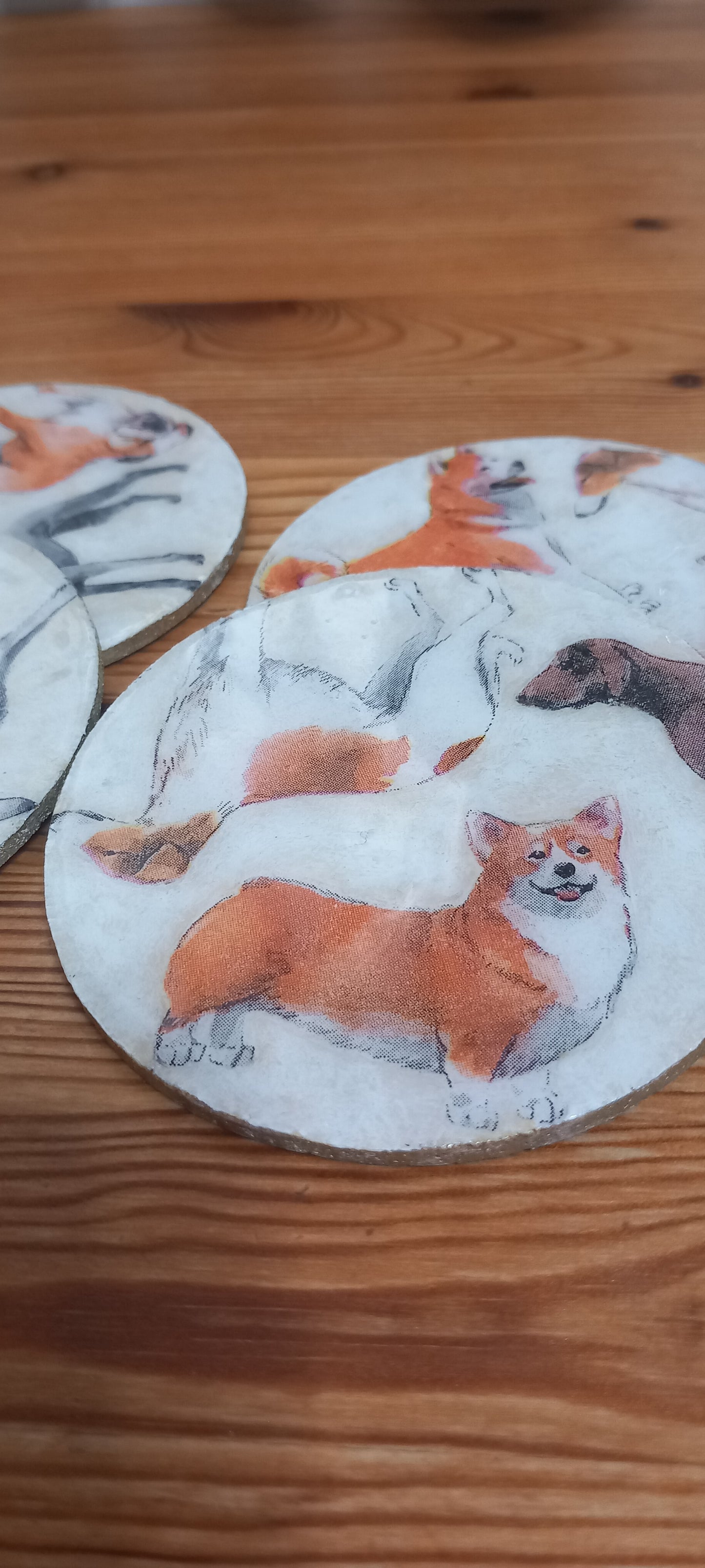 Posavasos perros canela