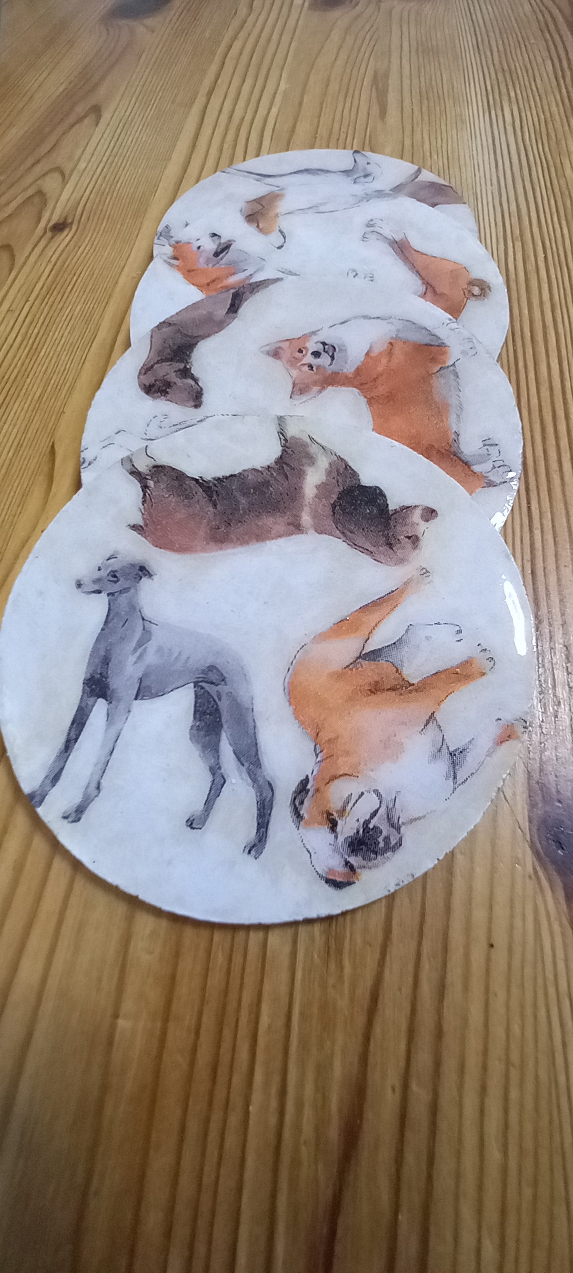 Posavasos perros canela