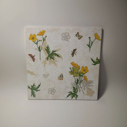 Azulejo flores amarillas