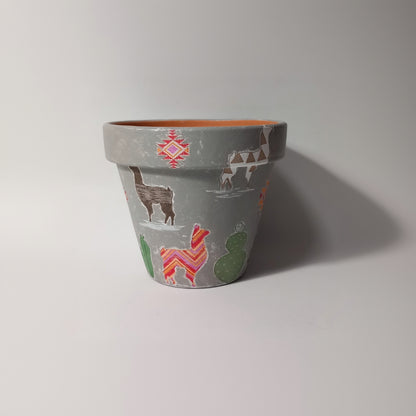 Maceta gris Las llamas